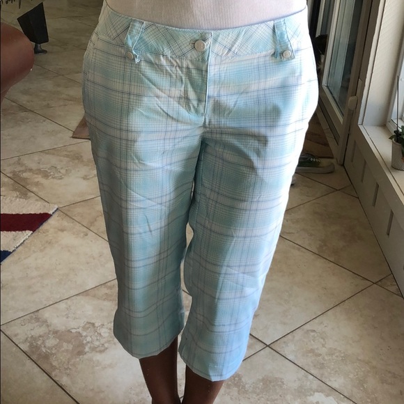 Under Armour Size 6 Performance Allseasongear - Picture 1 of 11